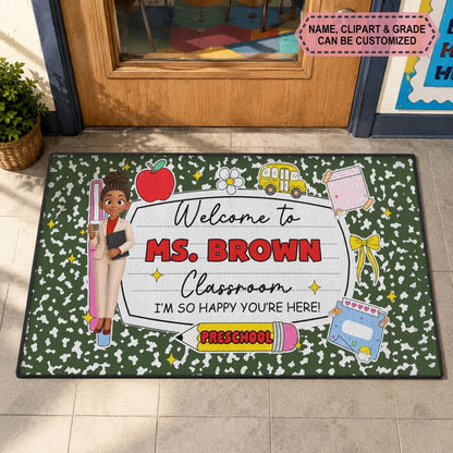 Mockup 2_20260704_Doormat_Back to School_Welcome to Classroom3_ARND157_ADSG055