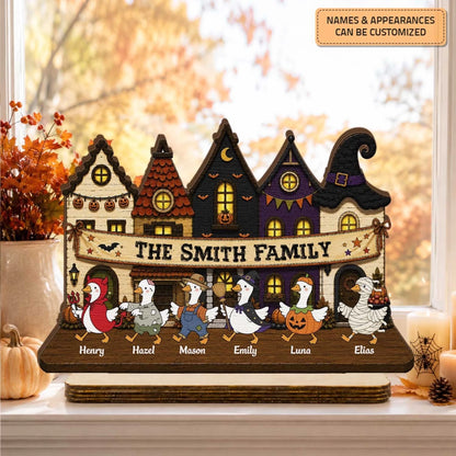 MOCKUP 2_20260716_WOODENPLAQUE_HALLOWEEN_GOOSE3_ADSG055
