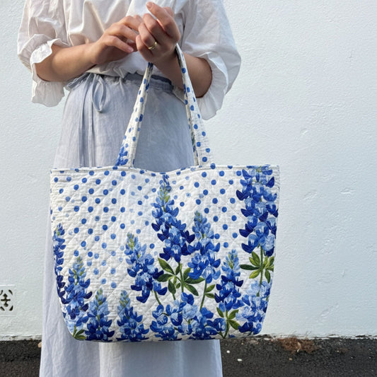 Bluebonnet Whisper Quilted Classic Tote Bag SN0PT011