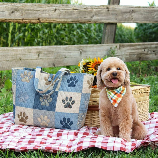 Cozy Paws Quilted Classic Tote Bag SN0NT002