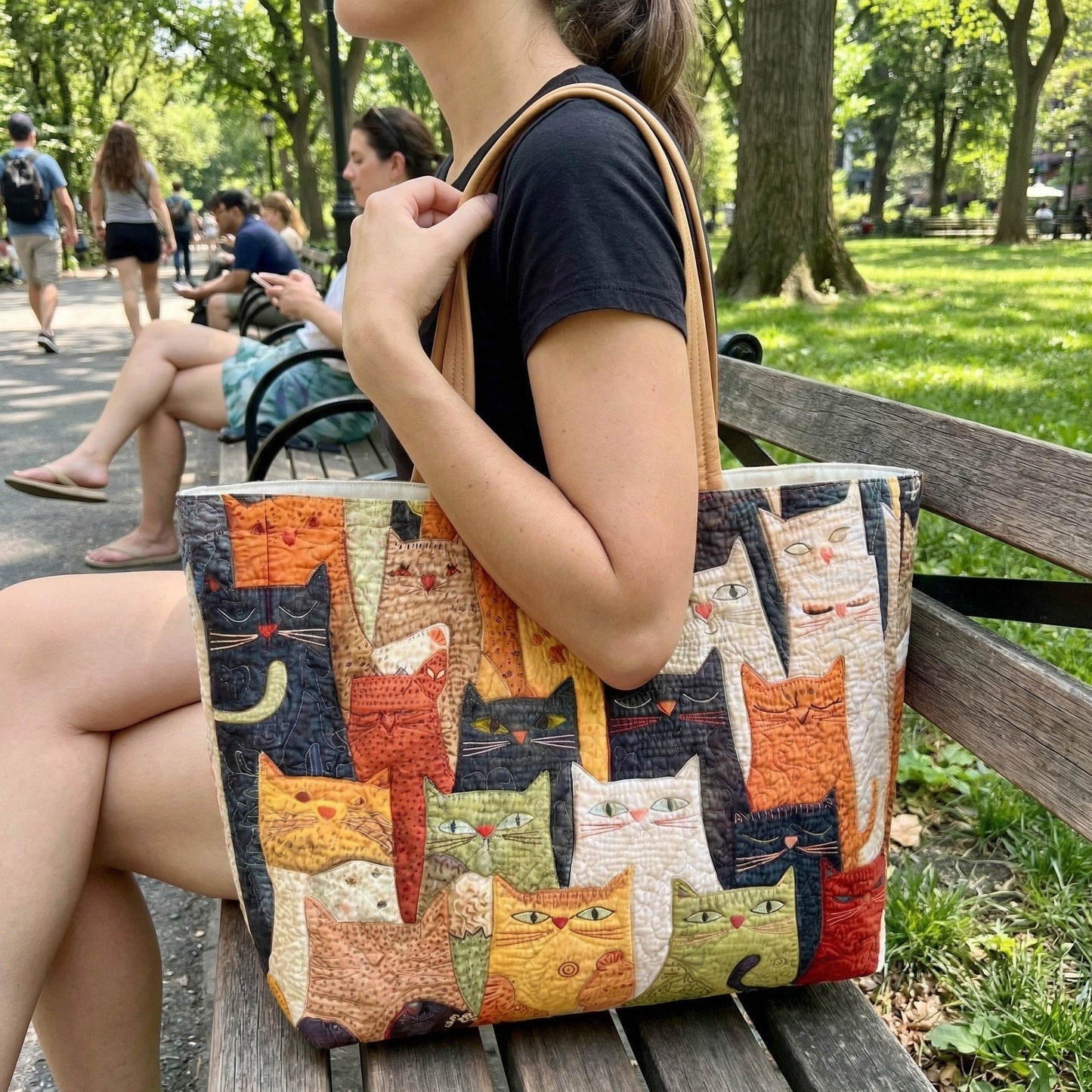 Curious Cat Collective Quilted Classic Tote Bag SN0PT031
