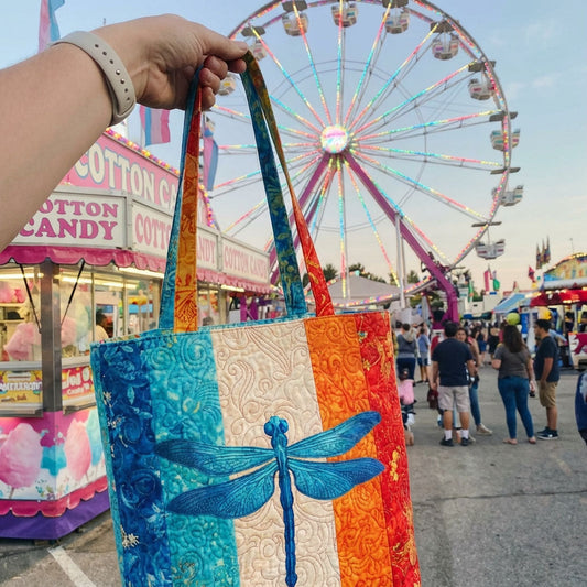 Dragonfly Quilted Zipper Tote Bag SN0DK006