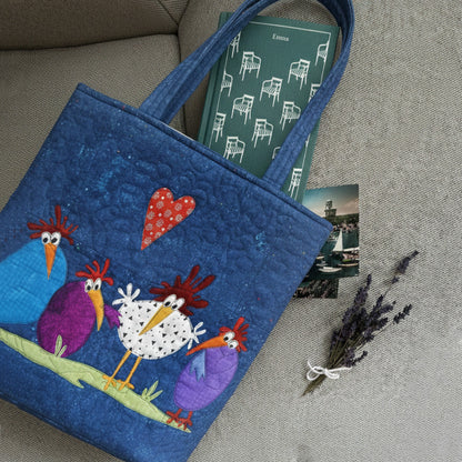 Feathered Friends Parade Quilted Zipper Tote Bag SN0PT022