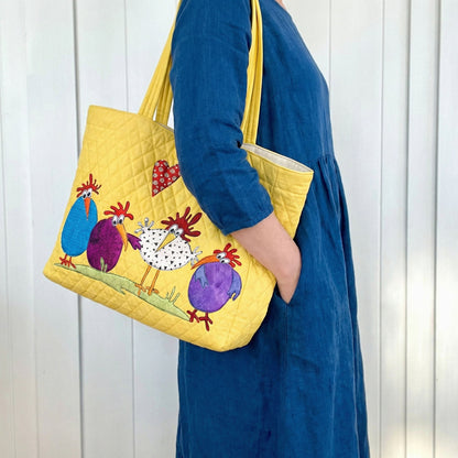 Happy Hen Harmony Quilted Classic Tote Bag SN0PT024