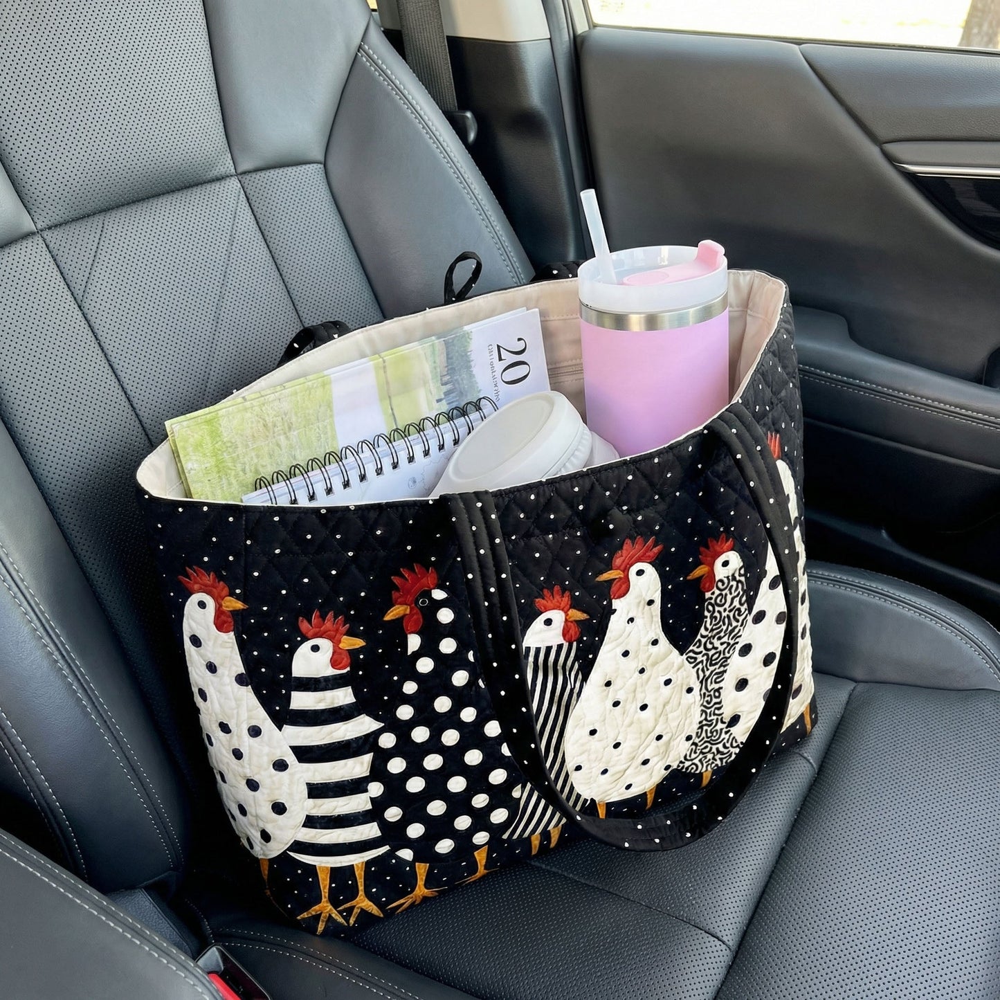 Patchwork Barnyard Friends Quilted Classic Tote Bag SN0PT025