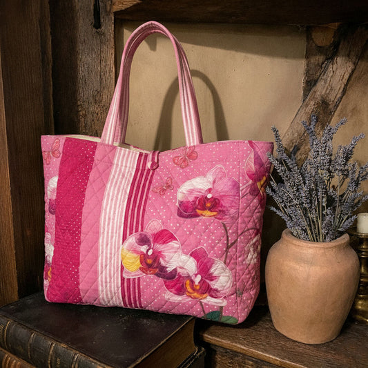 Pink Orchid Reverie Quilted Classic Tote Bag SN0PT015