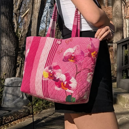 Pink Orchid Reverie Quilted Classic Tote Bag SN0PT015
